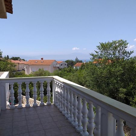 Apartments I-P Малинска Экстерьер фото